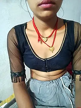 Snapshot of Amaya_Bajwa chatting on 02.23.25 Amaya Bajwa online show from 02.23.25