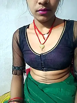 Snapshot of Amaya_Bajwa chatting on 03.06.25 Amaya Bajwa online show from 03.06.25