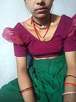 Snapshot of Amaya_Bajwa chatting on 03.15.25 Amaya Bajwa online show from 03.15.25