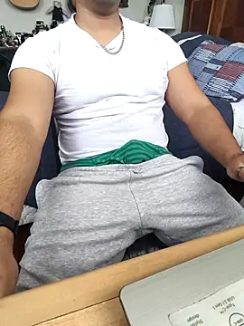 Snapshot of pitorico_bb chatting on 12.02.25 pitorico bb online show from 12.02.25