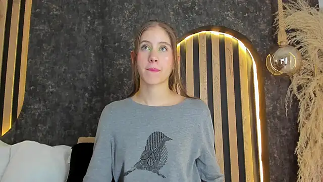 sara  jones gh online show from 02.02.25