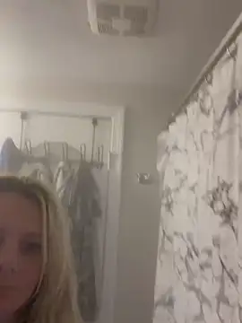 Snapshot of kittiekatieyogi chatting on 02.28.25 kittiekatieyogi online show from 02.28.25