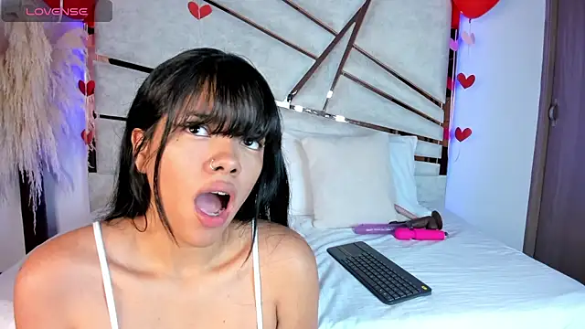 Snapshot of ssofijohnsonx chatting on 02.23.25 ssofijohnsonx online show from 02.23.25