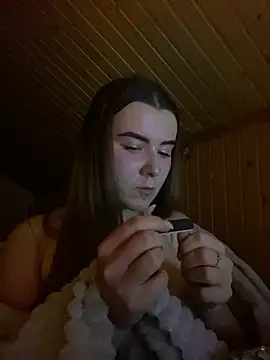 mewKate online show from 02.25.25