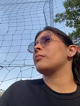 MilaRux online show from 01.11.25