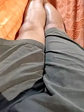 Snapshot of xandeenara25 chatting on 01.06.25 xandeenara25 online show from 01.06.25