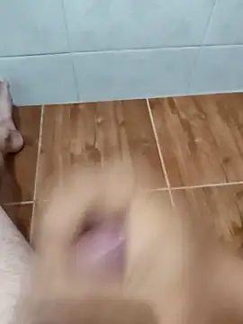 Snapshot of xandeenara25 chatting on 02.14.26 xandeenara25 online show from 02.14.26