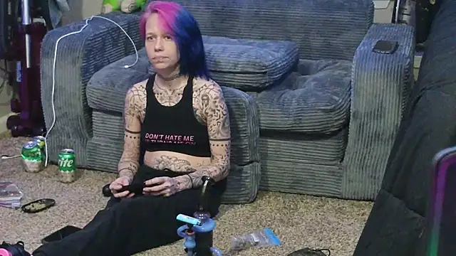 trashbrat online show from 03.10.26