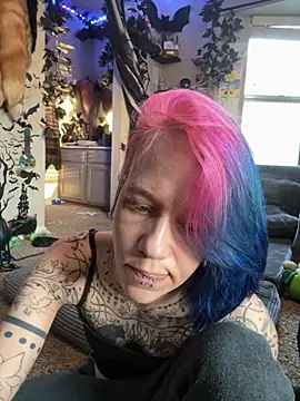 trashbrat online show from 03.14.26