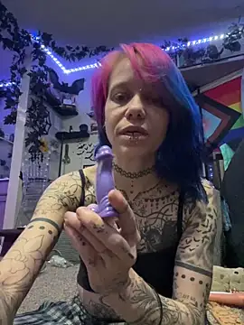 trashbrat online show from 04.26.26