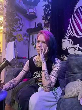 trashbrat online show from 04.28.26