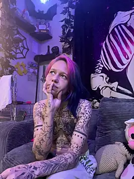 trashbrat online show from 04.28.26