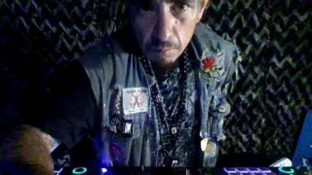 Snapshot of justthetip4209 chatting on 07.04.26 justthetip4209 online show from 07.04.26