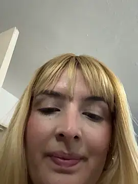 Blue Angell online show from 09.28.25