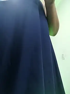 VeronicaOlson  online show from 12.15.25