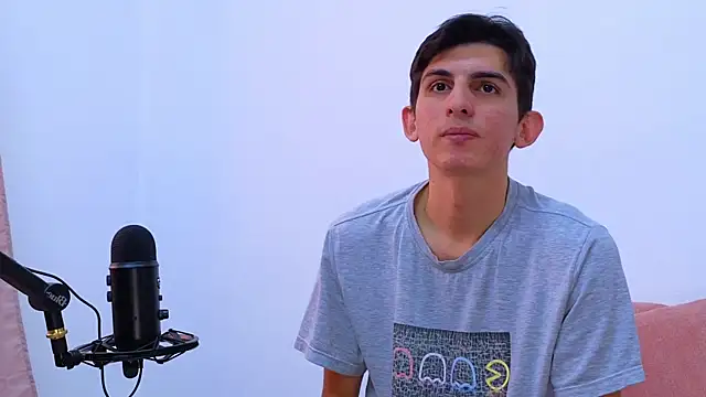 Ana and Leo online show from 02.17.25