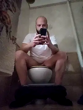 Snapshot of superdick3204 chatting on 03.16.25 superdick3204 online show from 03.16.25