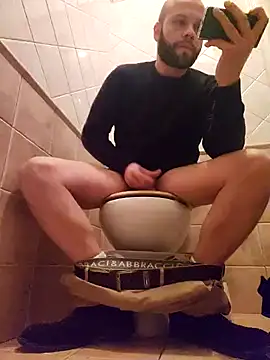 Snapshot of superdick3204 chatting on 03.16.25 superdick3204 online show from 03.16.25