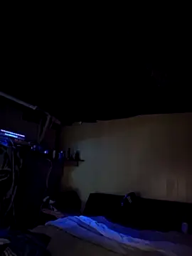 hesjustafriend online show from 01.13.25