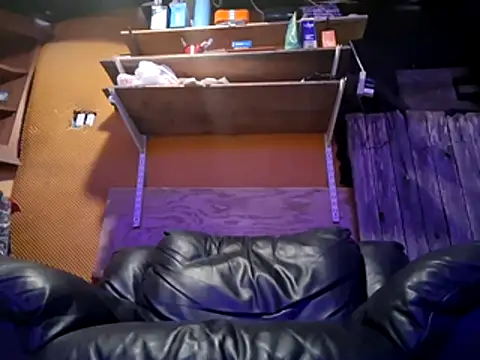 hesjustafriend online show from 02.01.26