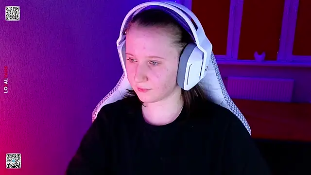 mon lola online show from 02.11.26