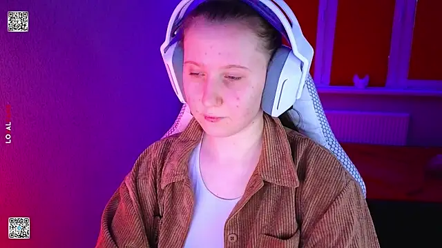 mon lola online show from 02.19.26