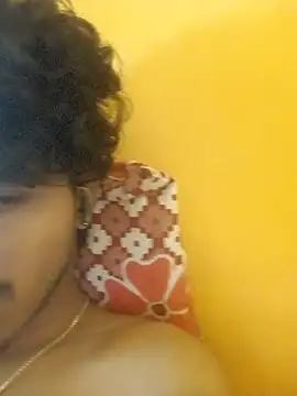 CosmicEmuu online show from 01.08.26