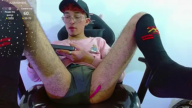 Axel tay online show from 02.28.25