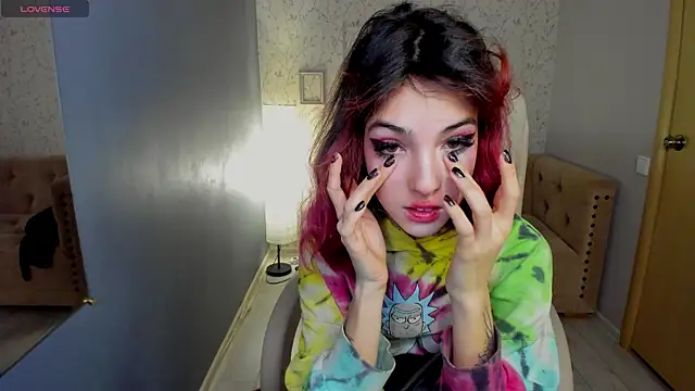 Ink  pleasure online show from 02.06.25