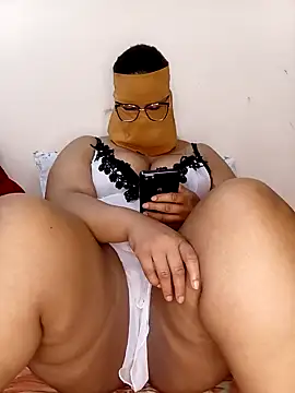 Samara-Bella online show from 03.07.25