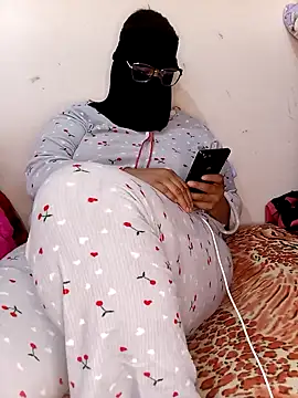 Samara-Bella online show from 03.16.25