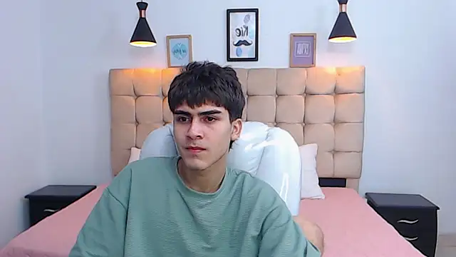 Tommy18   online show from 01.18.25