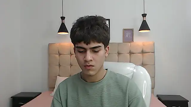 Tommy18   online show from 01.18.25