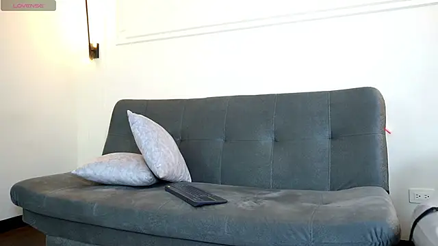 Tommy18   online show from 02.15.25