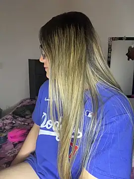 LunaShine  online show from 09.28.25