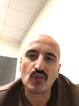 ilmaestoso online show from 01.06.25