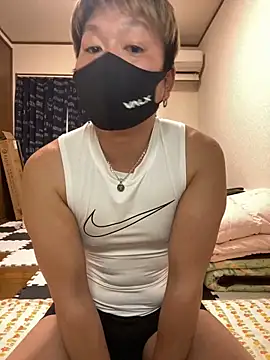 Snapshot of K0718 chatting on 01.31.25 K0718 online show from 01.31.25