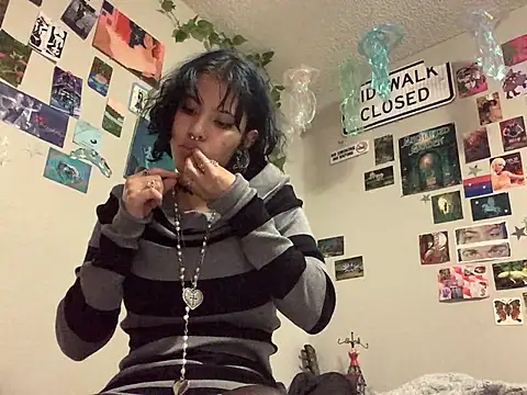 Rubyred2369 online show from 01.25.25