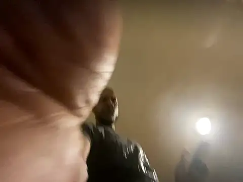 Snapshot of MrDaddyBbSnake chatting on 02.25.25 MrDaddyBbSnake online show from 02.25.25