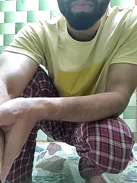 TOPMOON001 online show from 11.06.25