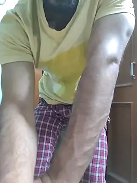 TOPMOON001 online show from 04.20.26