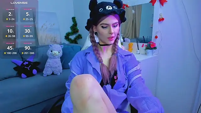 Emily  Mooree online show from 01.16.25