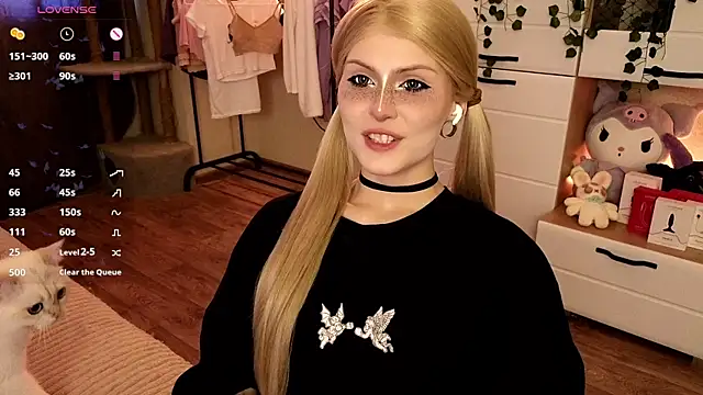 Emily  Mooree online show from 10.08.25