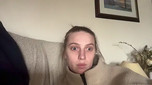 Ella-82 online show from 02.11.25