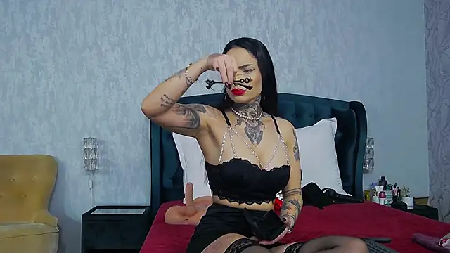 NataliaCristal online show from 12.03.25