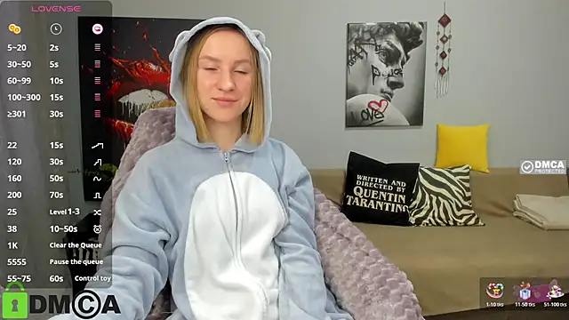 Snapshot of BeautyBlondy chatting on 02.24.26 BeautyBlondy online show from 02.24.26