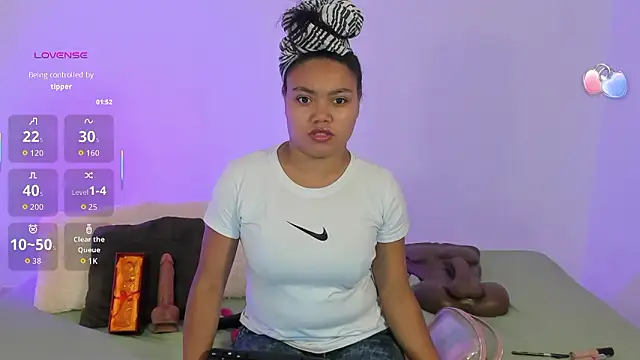 JasmineRose7 online show from 03.04.26