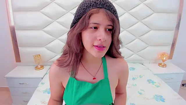 MiaQueen021 online show from 01.27.25