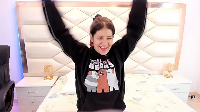 MiaQueen021 online show from 01.30.25