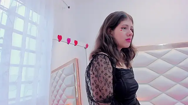 MiaQueen021 online show from 03.21.25